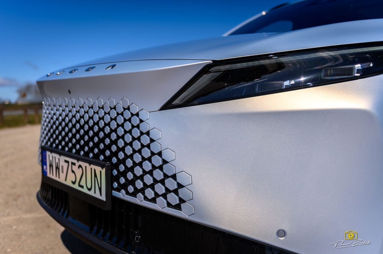 OMODA 7 Super Hybrid