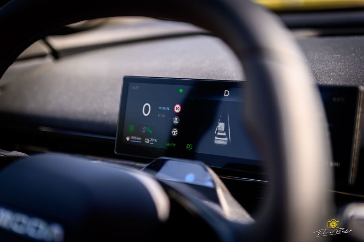 OMODA 7 Super Hybrid