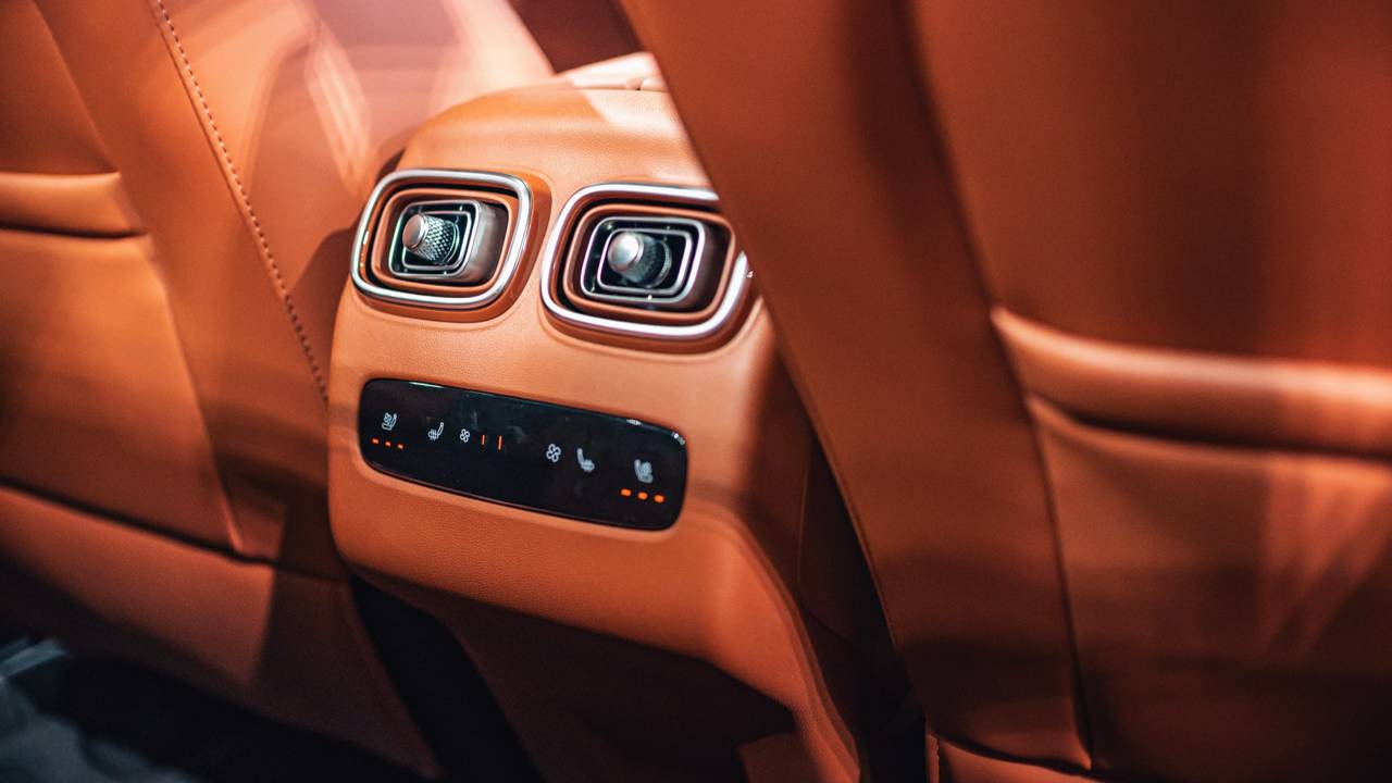 Nowy JAECOO 8 Super Hybrid