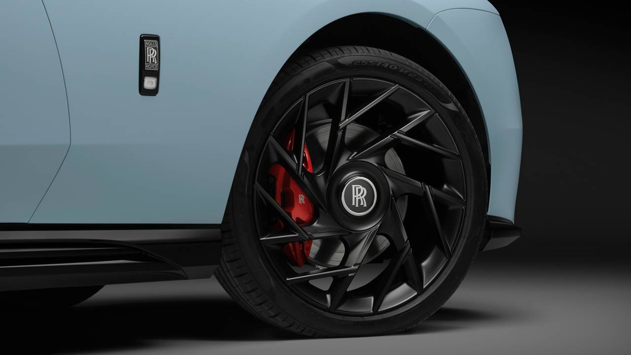 Nowy Rolls-Royce Spectre Series II Black Badge