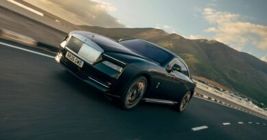Nowy Rolls-Royce Spectre Series II