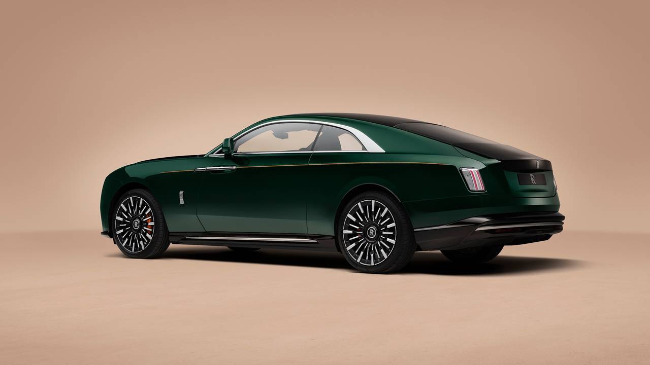 Nowy Rolls-Royce Spectre Series II
